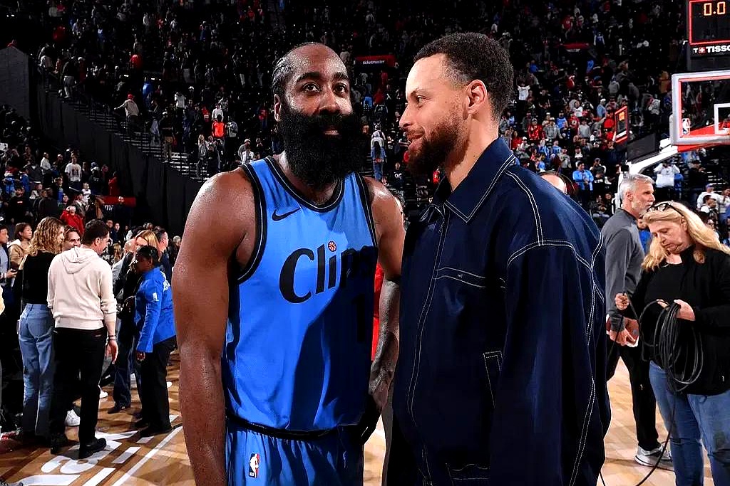 nba比赛哈登