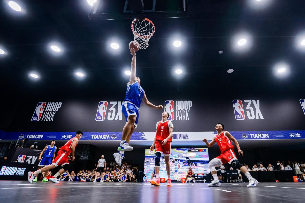 关于费城76人训练开放日，今晨内部沟通引欢呼，NBA季后赛在即，纪律约束更严格的信息