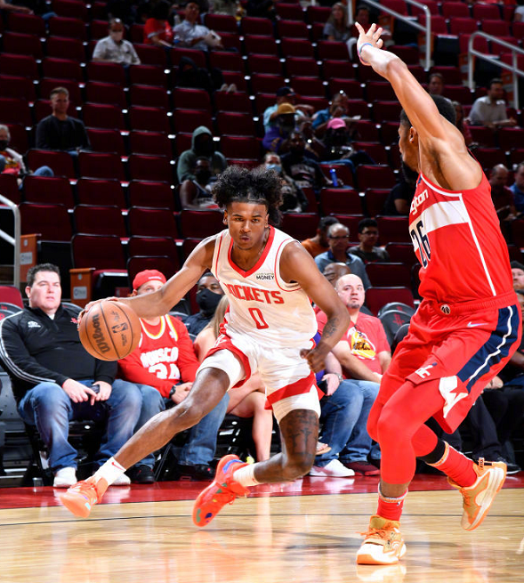 马德里竞技迎中超关键赛，转会期手感冰凉，底气十足，球探报告显示潜力的简单介绍