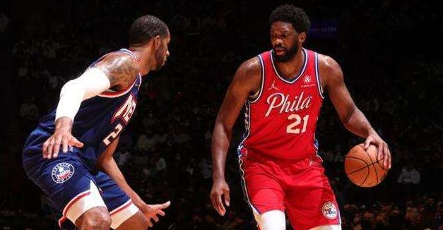 波士顿凯尔特人今晨官宣签约夏洛特黄蜂战术微调备战荷甲，媒体一致点评：孟菲斯灰熊转会期完成体检的简单介绍